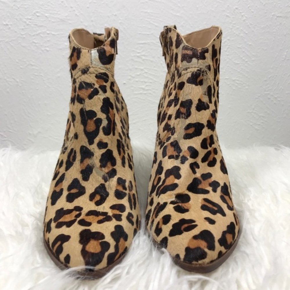 *Rare* Steve Madden Calf Hair Cheetah Booties - Picture 3 of 4